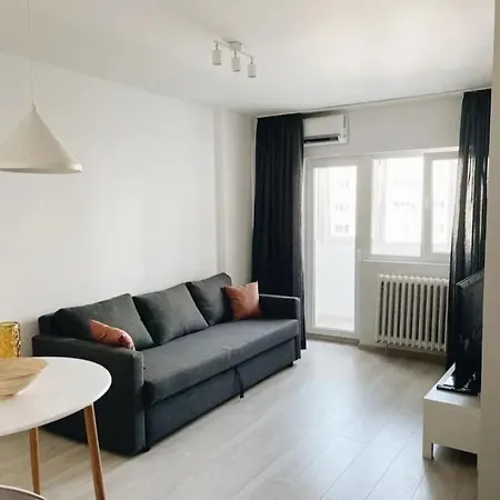 Lägenhet Garsoniera Emilemil